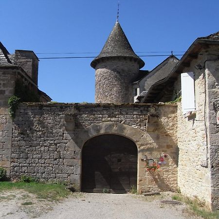Chambres D'Hotes Du Hameau Les Brunes Bozouls Экстерьер фото