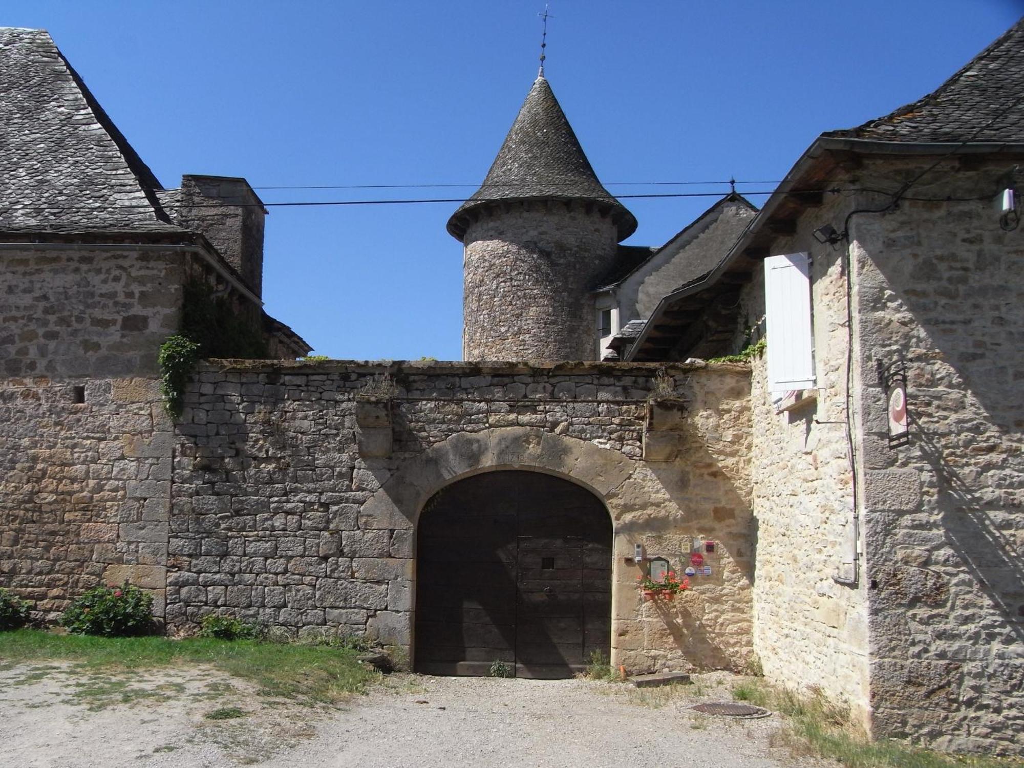 Chambres D'Hotes Du Hameau Les Brunes Bozouls Экстерьер фото